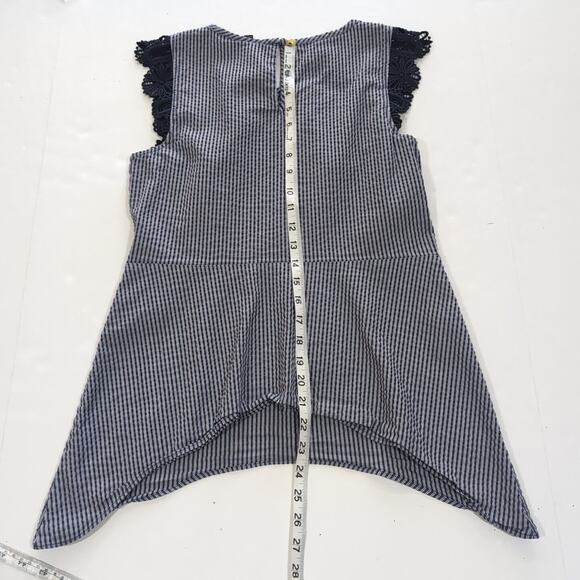 Cabi #5727 Top Blouse Women's Size S Small Navy White Seersucker Lace Cap Sleeve - Picture 12 of 15